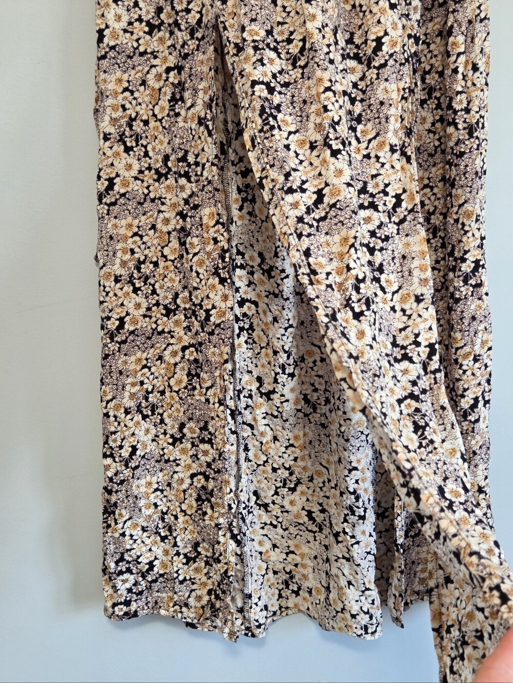 Patrons of Peace Black+White Floral Maxi Skirt Tie Back Front Slit Sz S NWOT - Picture 3 of 11